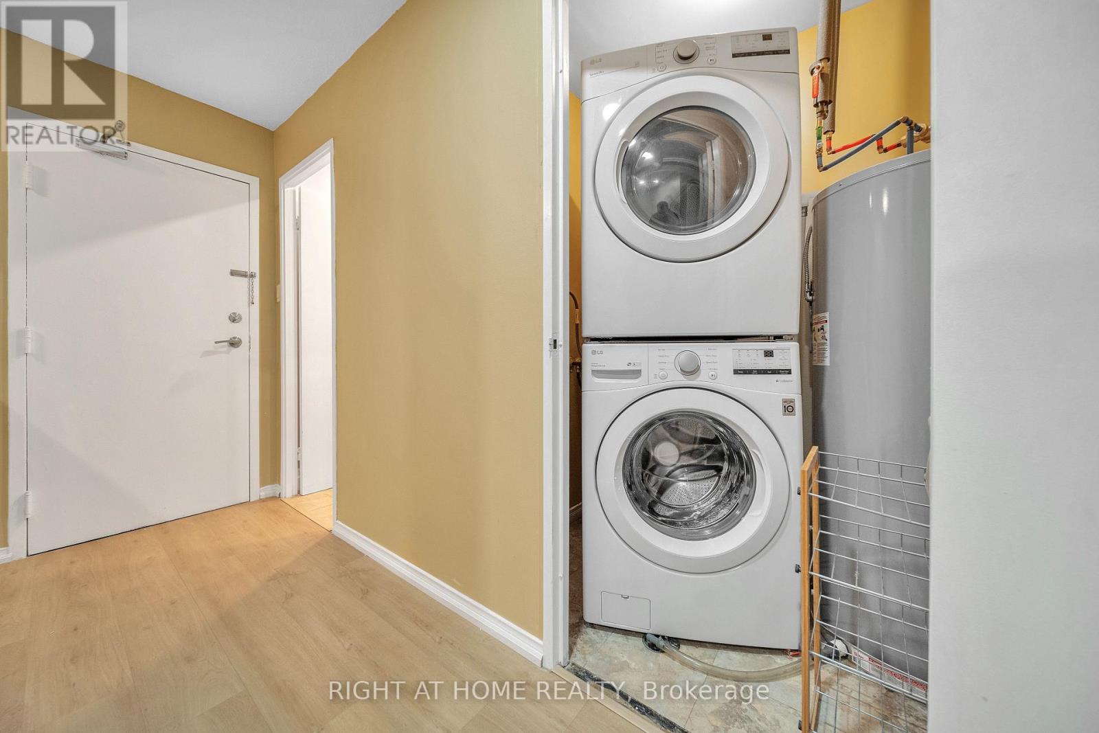 132 - 1058 Falgarwood Drive, Oakville, Ontario  L6H 2P3 - Photo 36 - W12580752