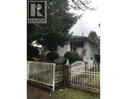 4569 GLADSTONE STREET, Vancouver, British Columbia