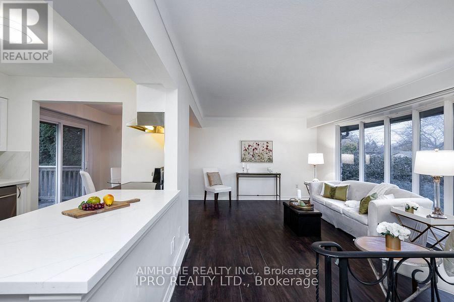 685 Vine Street, St. Catharines, Ontario L2M 3V9 - Photo 9 - X12580750