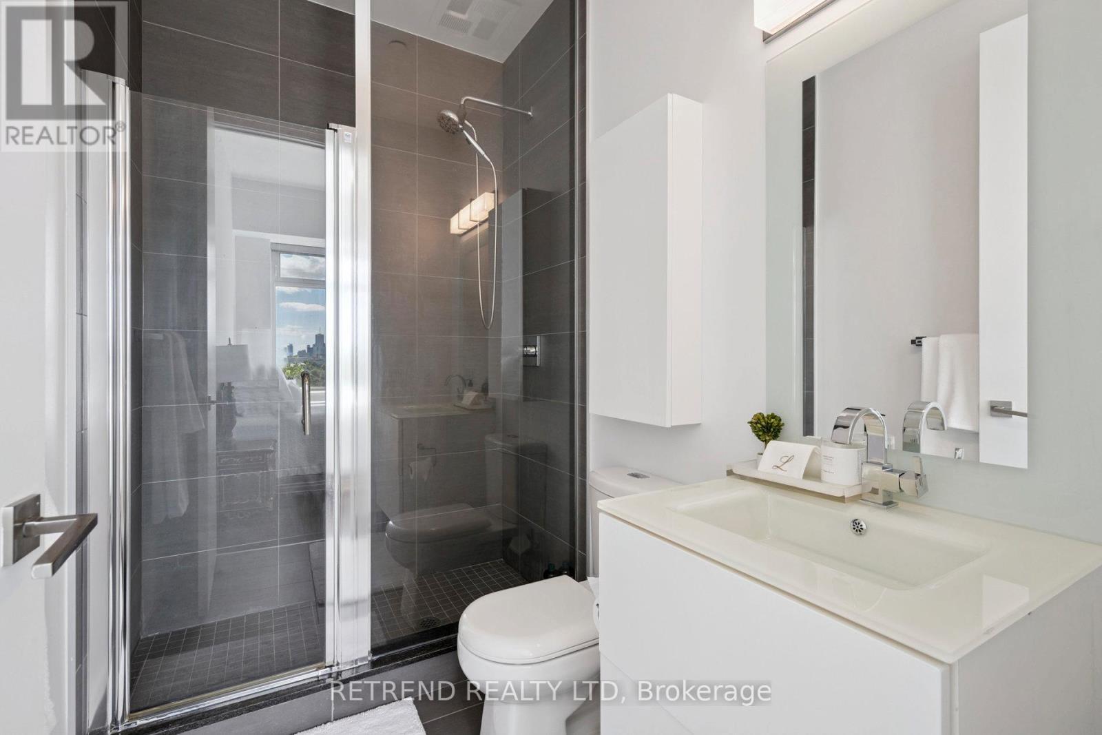 610 - 111 St Clair Avenue W, Toronto, Ontario M4V 1N5 - Photo 16 - C12580770