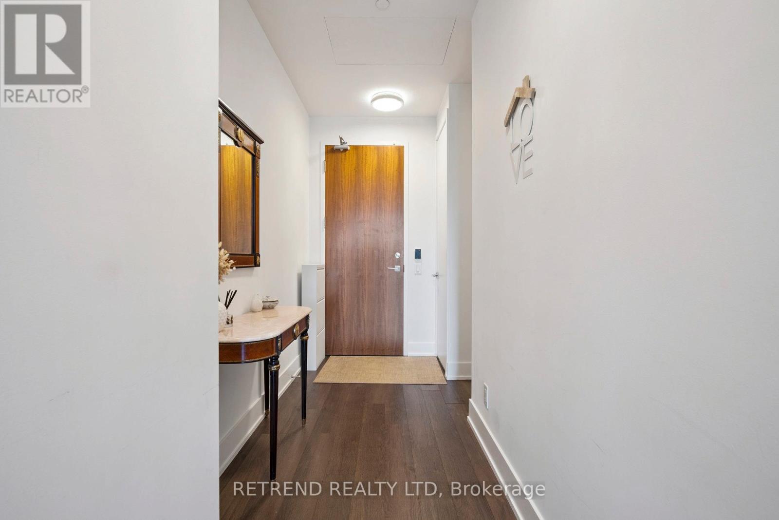 610 - 111 St Clair Avenue W, Toronto, Ontario M4V 1N5 - Photo 7 - C12580770