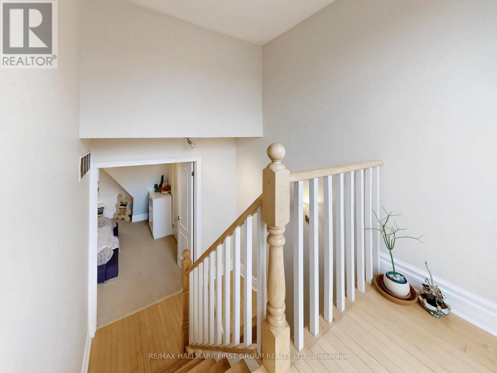 9d Woodfield Road, Toronto, Ontario  M4L 2W4 - Photo 25 - E12580754