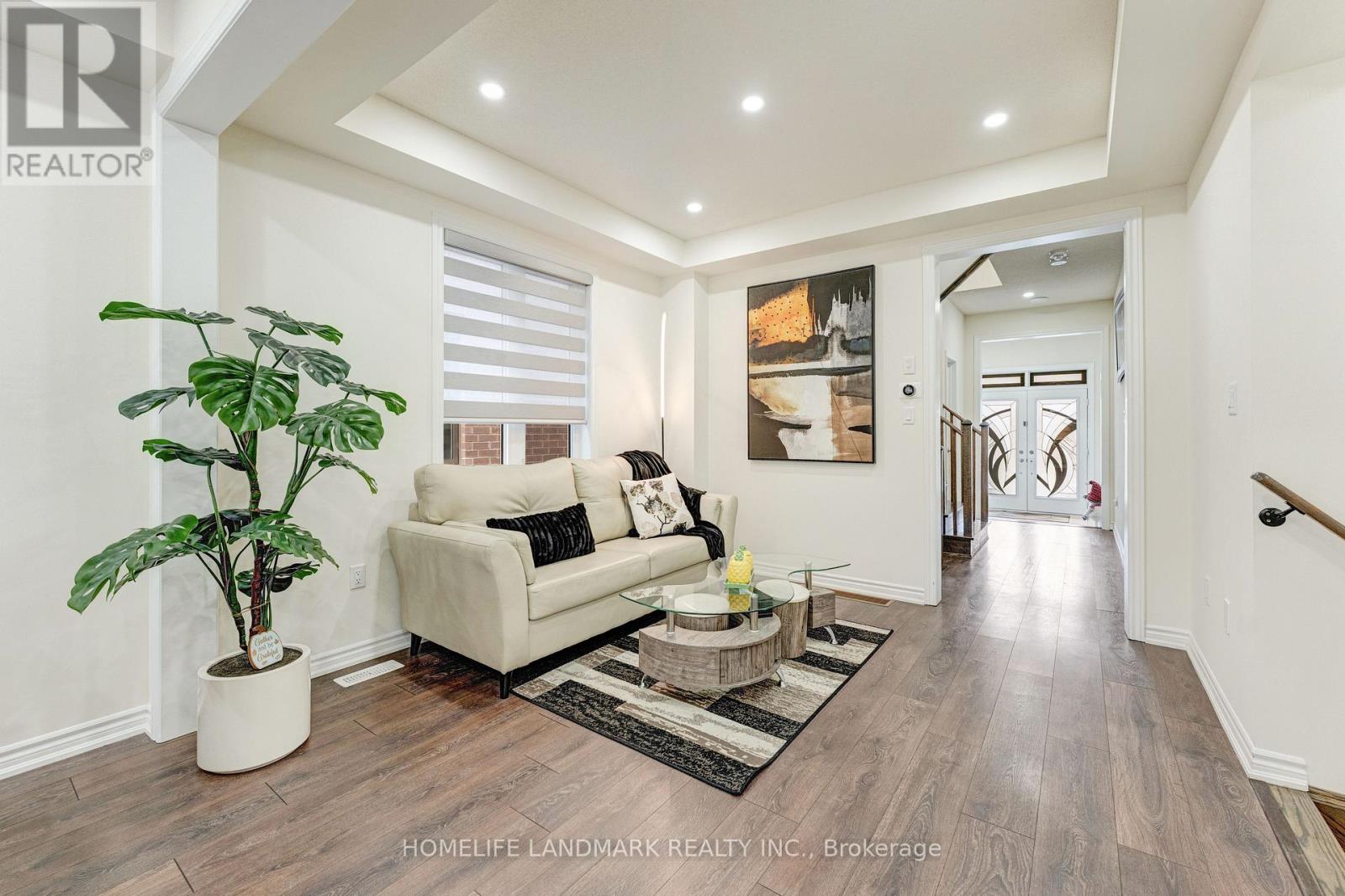 49 Ogston Crescent, Whitby, Ontario  L1P 0H2 - Photo 11 - E12580758