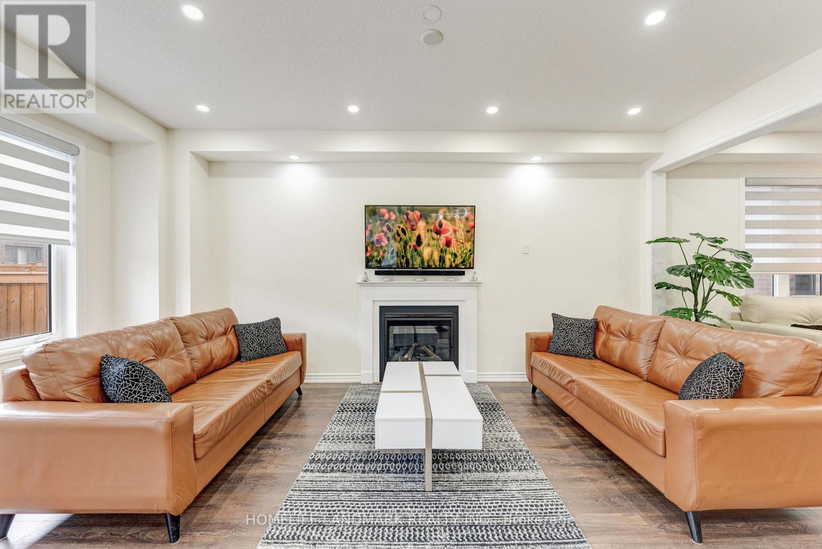 49 Ogston Crescent, Whitby, Ontario  L1P 0H2 - Photo 14 - E12580758