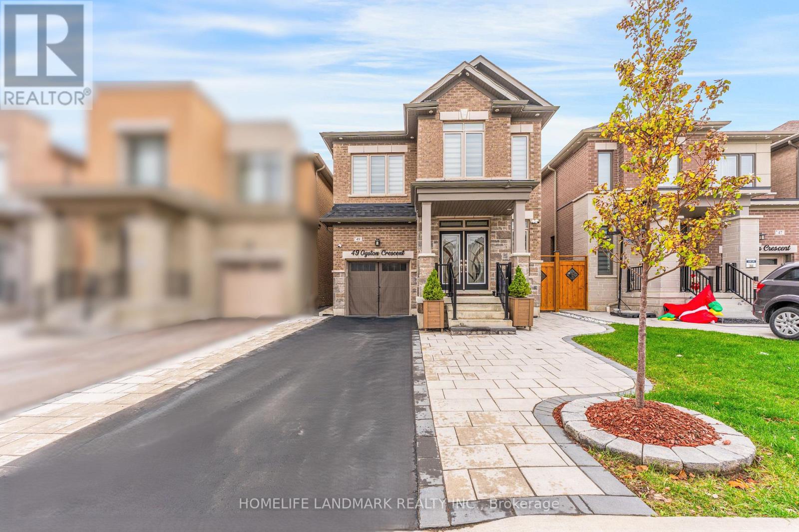 49 Ogston Crescent, Whitby, Ontario  L1P 0H2 - Photo 2 - E12580758