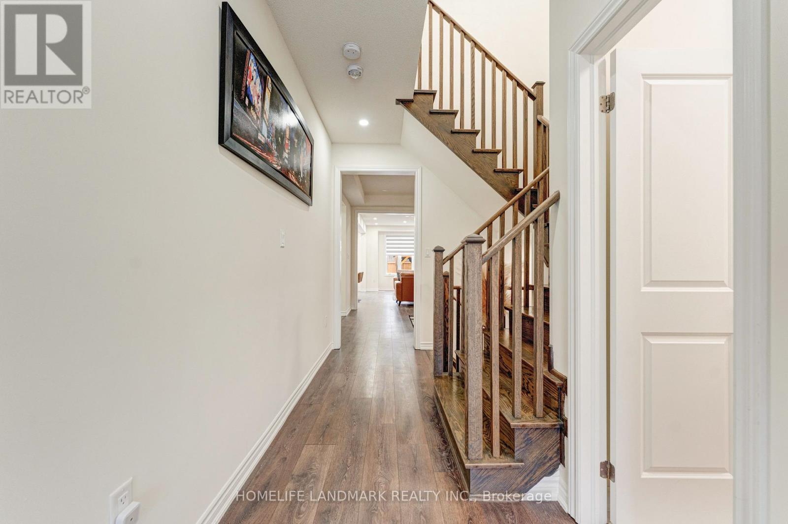 49 Ogston Crescent, Whitby, Ontario  L1P 0H2 - Photo 6 - E12580758