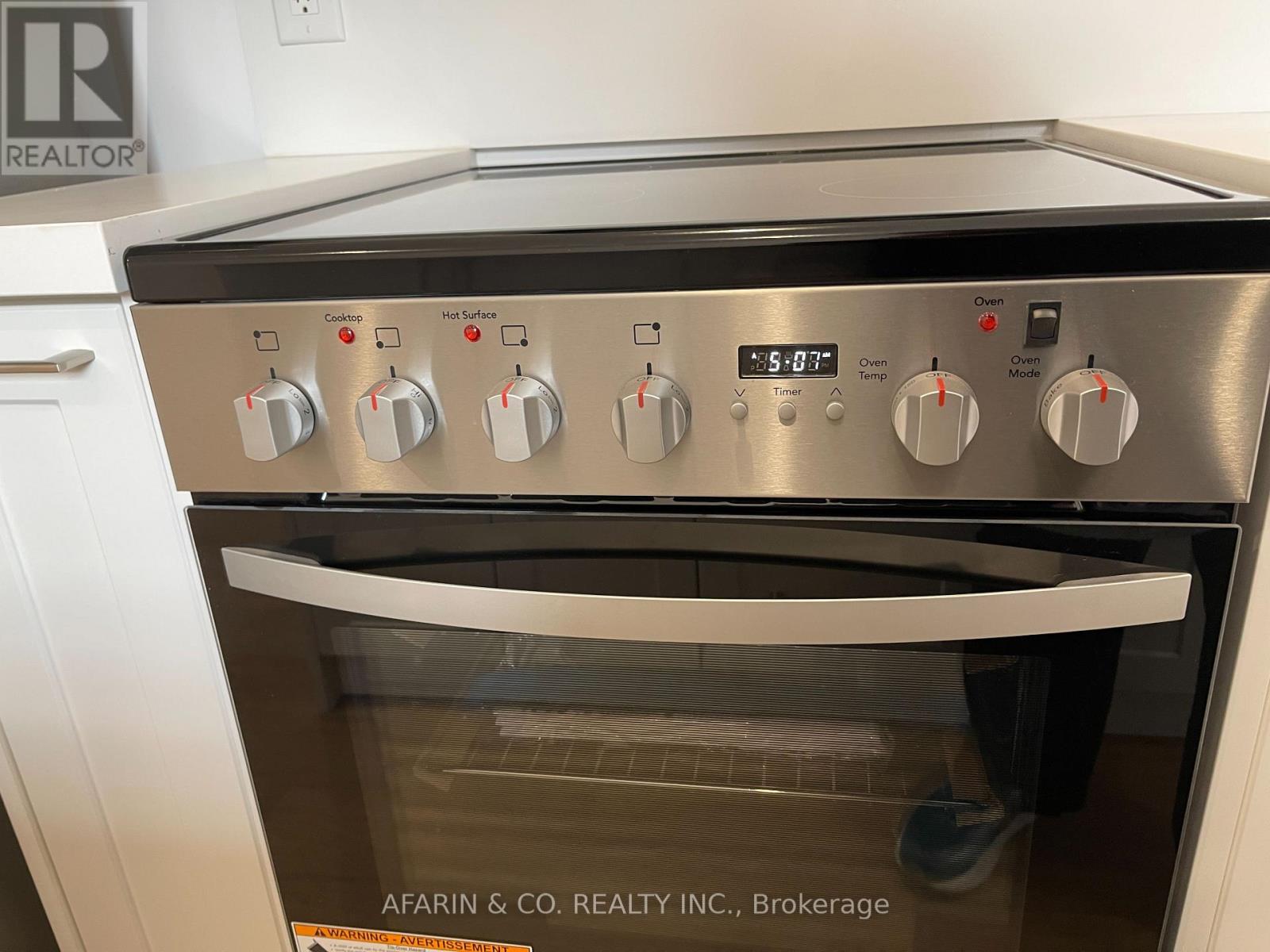 1 - 79 Cedarvale Avenue, Toronto, Ontario  M4C 4J6 - Photo 12 - E12580768