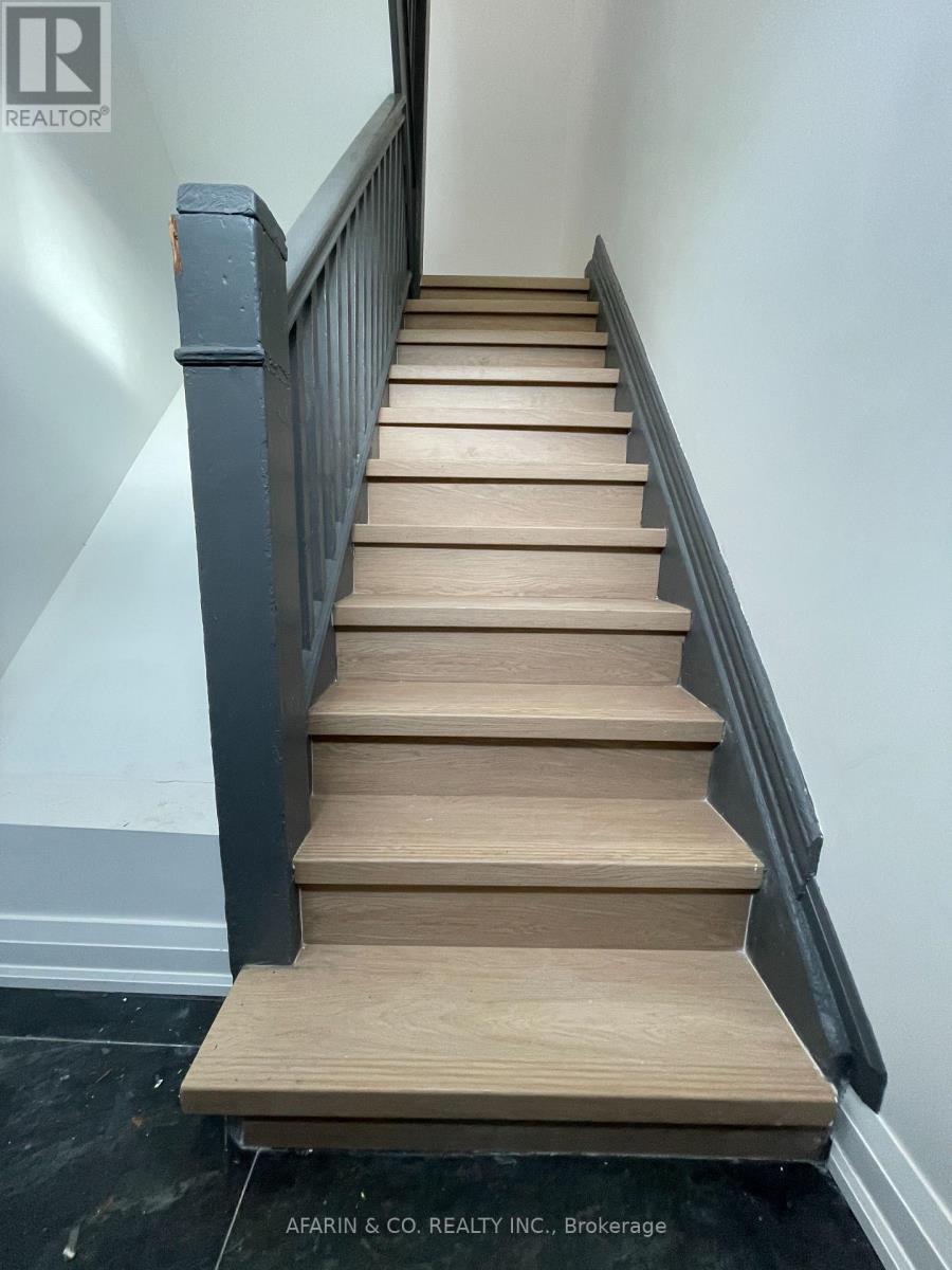 1 - 79 Cedarvale Avenue, Toronto, Ontario  M4C 4J6 - Photo 5 - E12580768