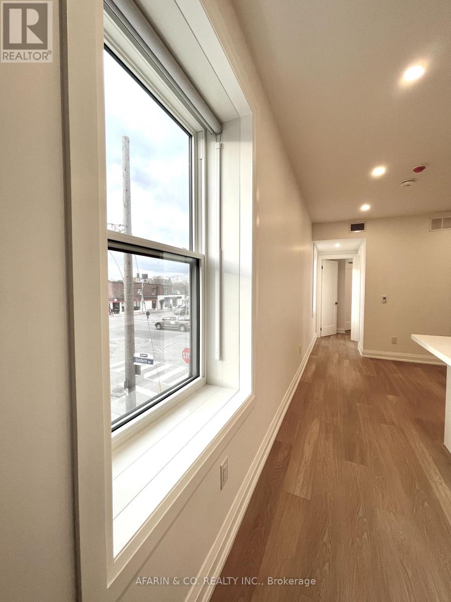 1 - 79 Cedarvale Avenue, Toronto, Ontario  M4C 4J6 - Photo 8 - E12580768