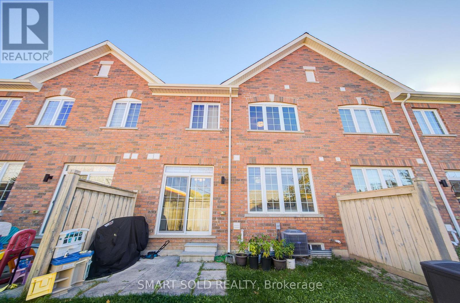 28 Avonmore Trail, Vaughan, Ontario  L6A 4Y4 - Photo 46 - N12580764
