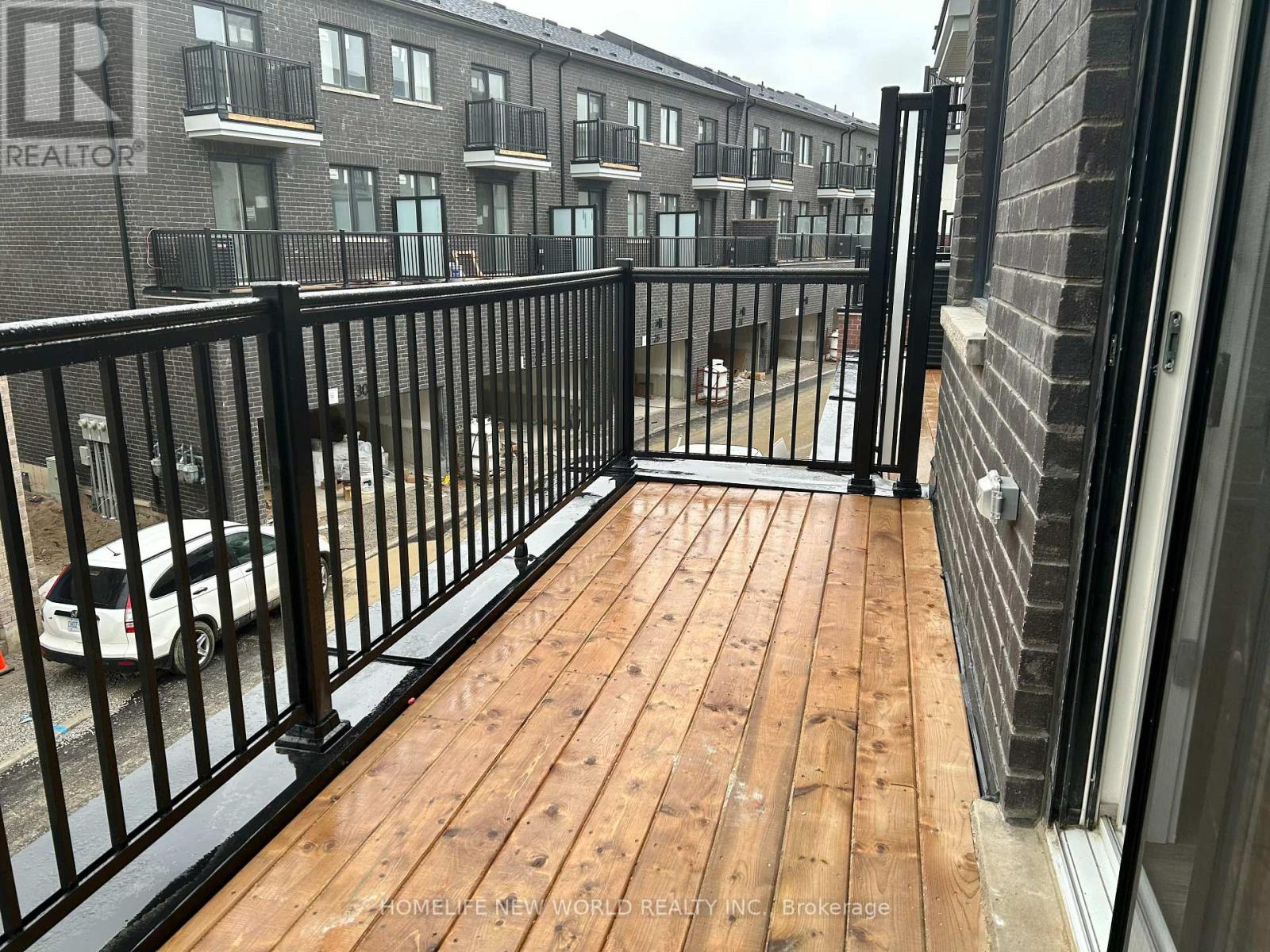 33 Chapple Lane, Richmond Hill, Ontario L4B 0J6 - Photo 8 - N12580780