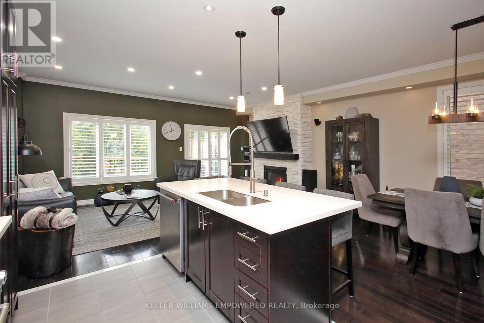 50 Prosser Crescent, Georgina, Ontario L0E 1R0 - Photo 16 - N12580788