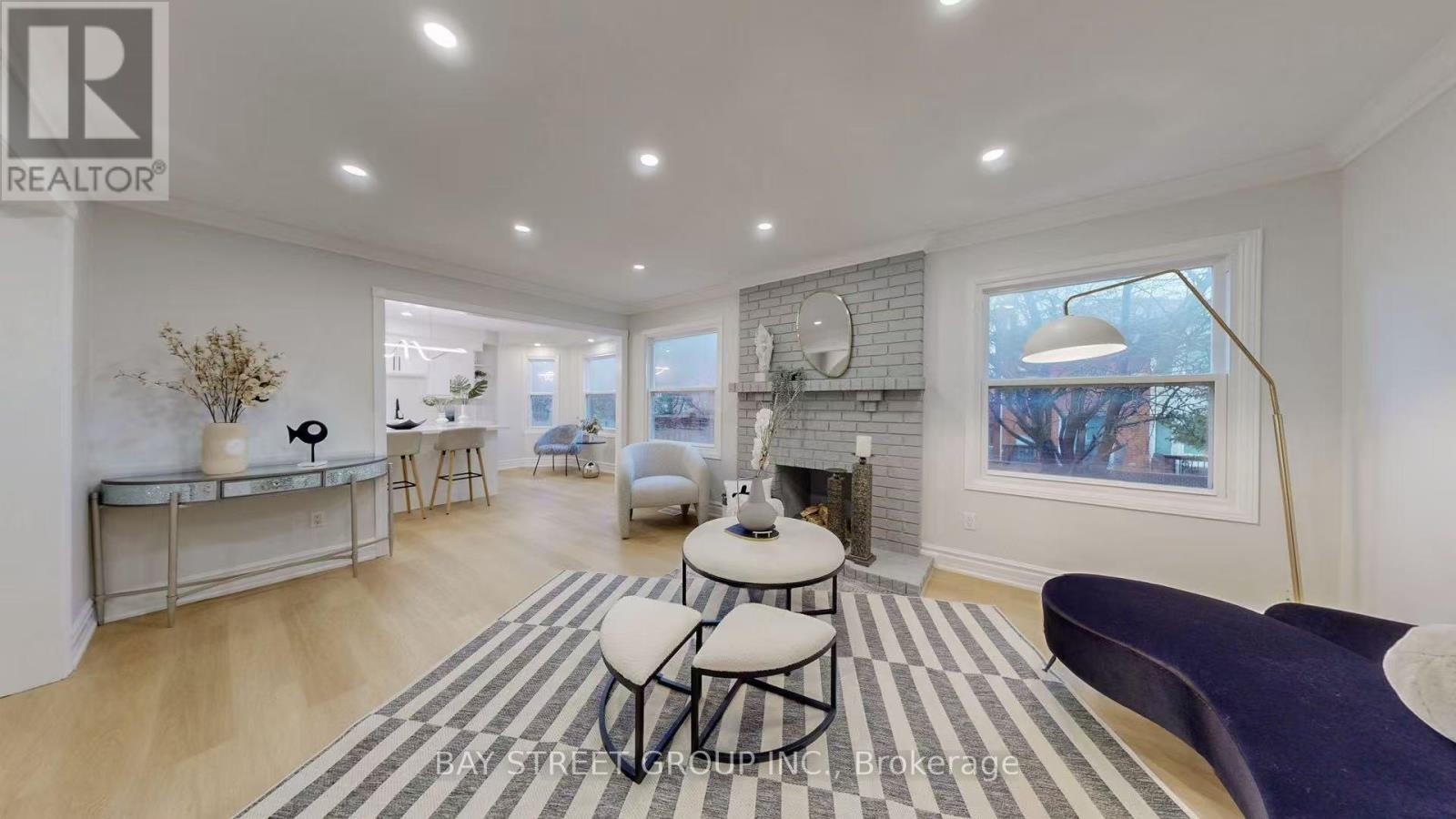 31 Cavalry Trail, Markham, Ontario  L3R 9H3 - Photo 12 - N12580794