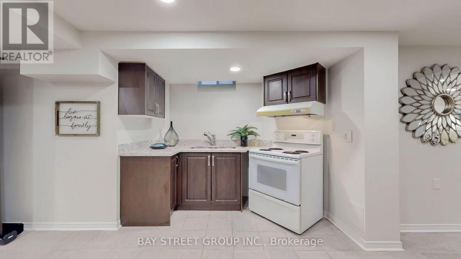 31 Cavalry Trail, Markham, Ontario  L3R 9H3 - Photo 40 - N12580794