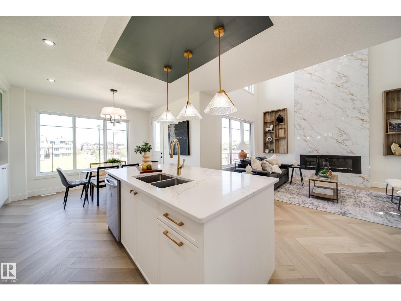 7023 177 Av Nw, Edmonton, Alberta  T5Z 0W9 - Photo 4 - E4466830