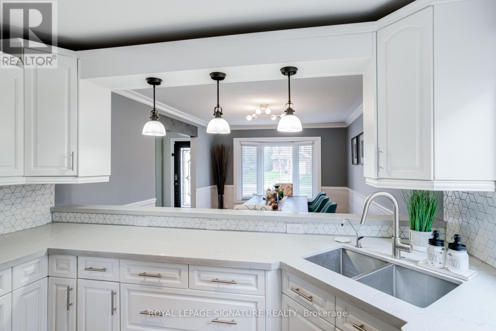 40 Janedale Crescent, Whitby, Ontario  L1N 6Z5 - Photo 18 - E12580806