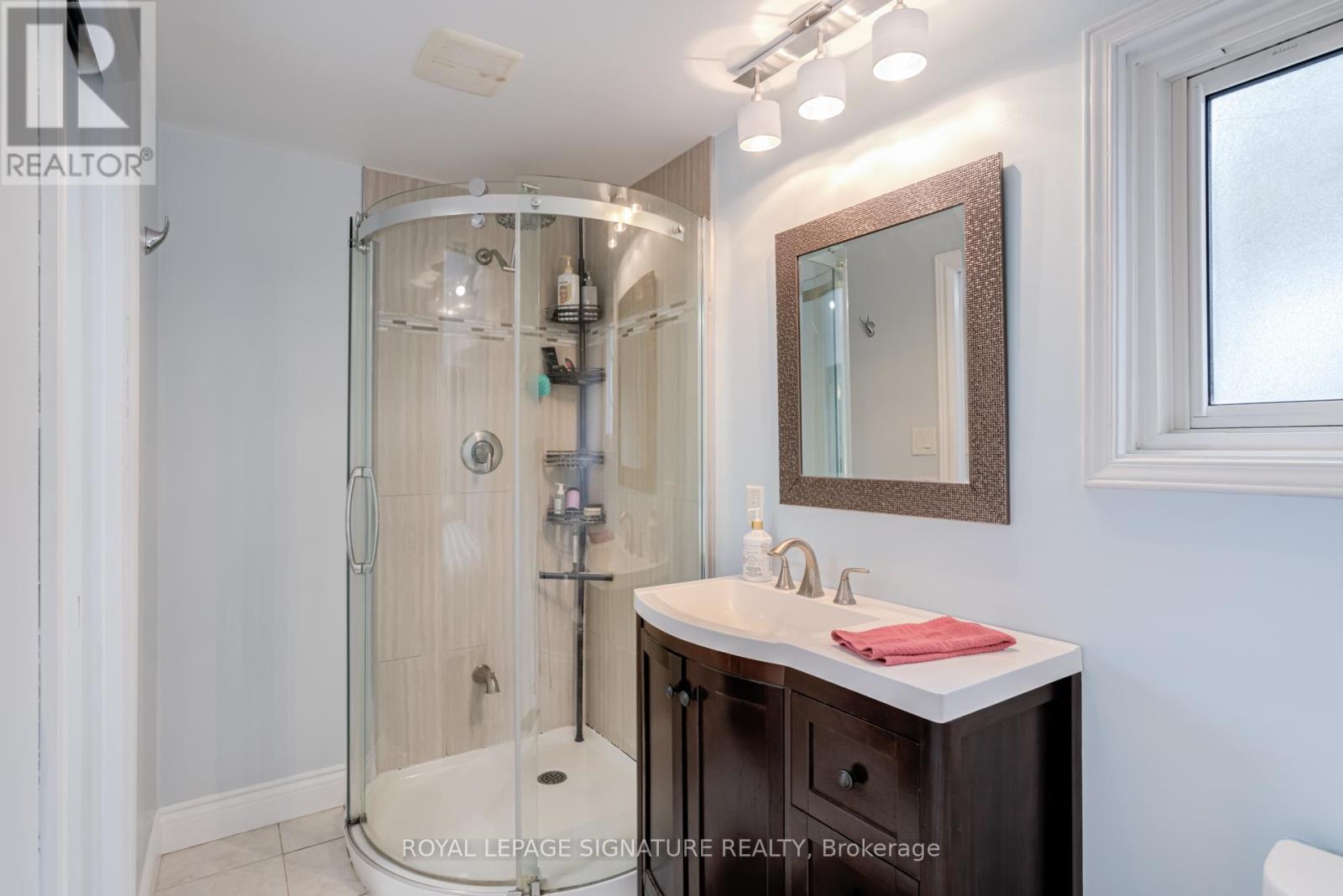 40 Janedale Crescent, Whitby, Ontario  L1N 6Z5 - Photo 28 - E12580806