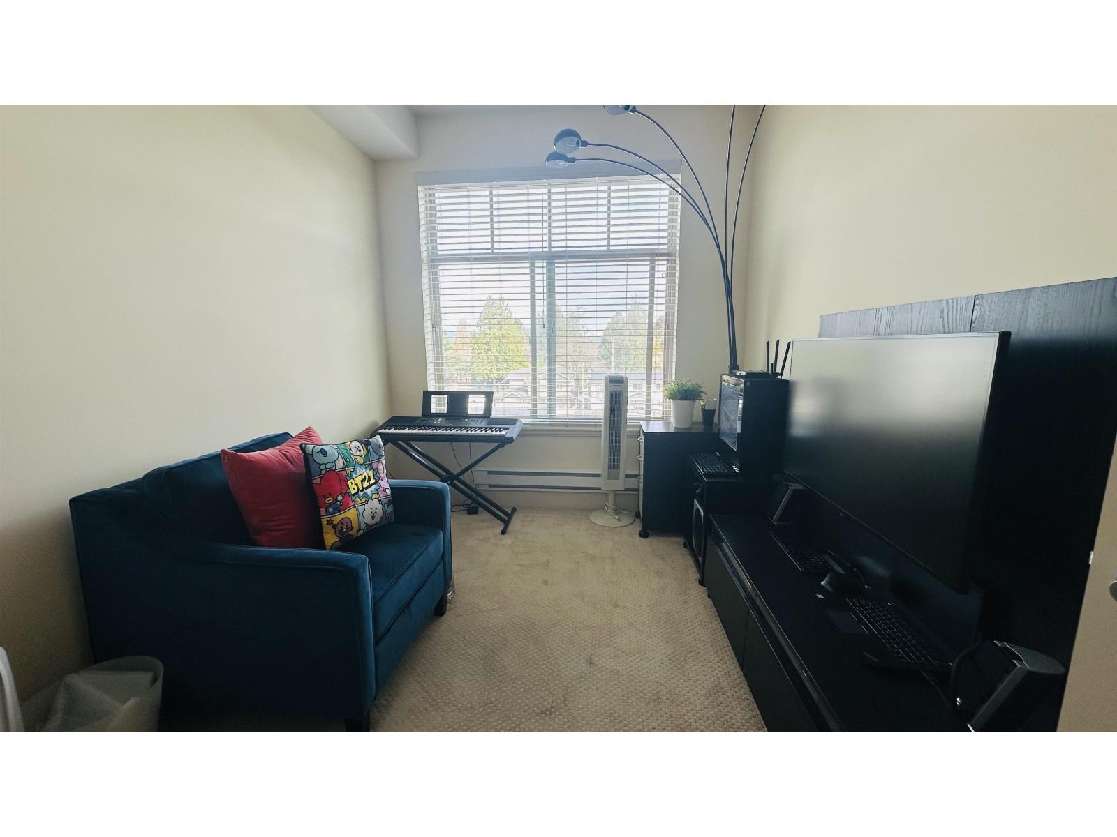 411 8168 120a Street, Surrey, British Columbia  V3W 3P3 - Photo 2 - R3057556