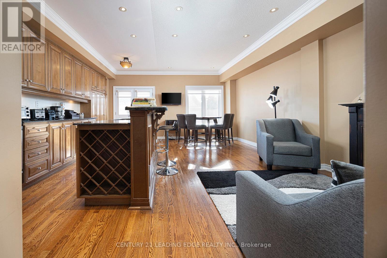 29 Bullock Drive, Markham, Ontario  L3P 8P1 - Photo 6 - N12580810