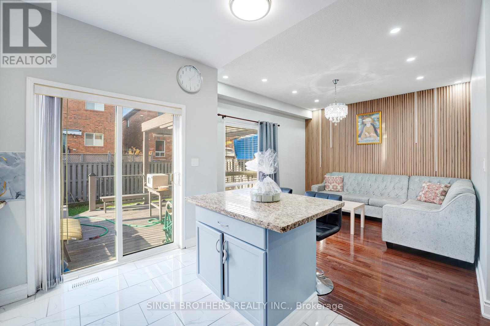 28 Jordensen Drive, Brampton, Ontario  L6X 0T2 - Photo 11 - W12580816