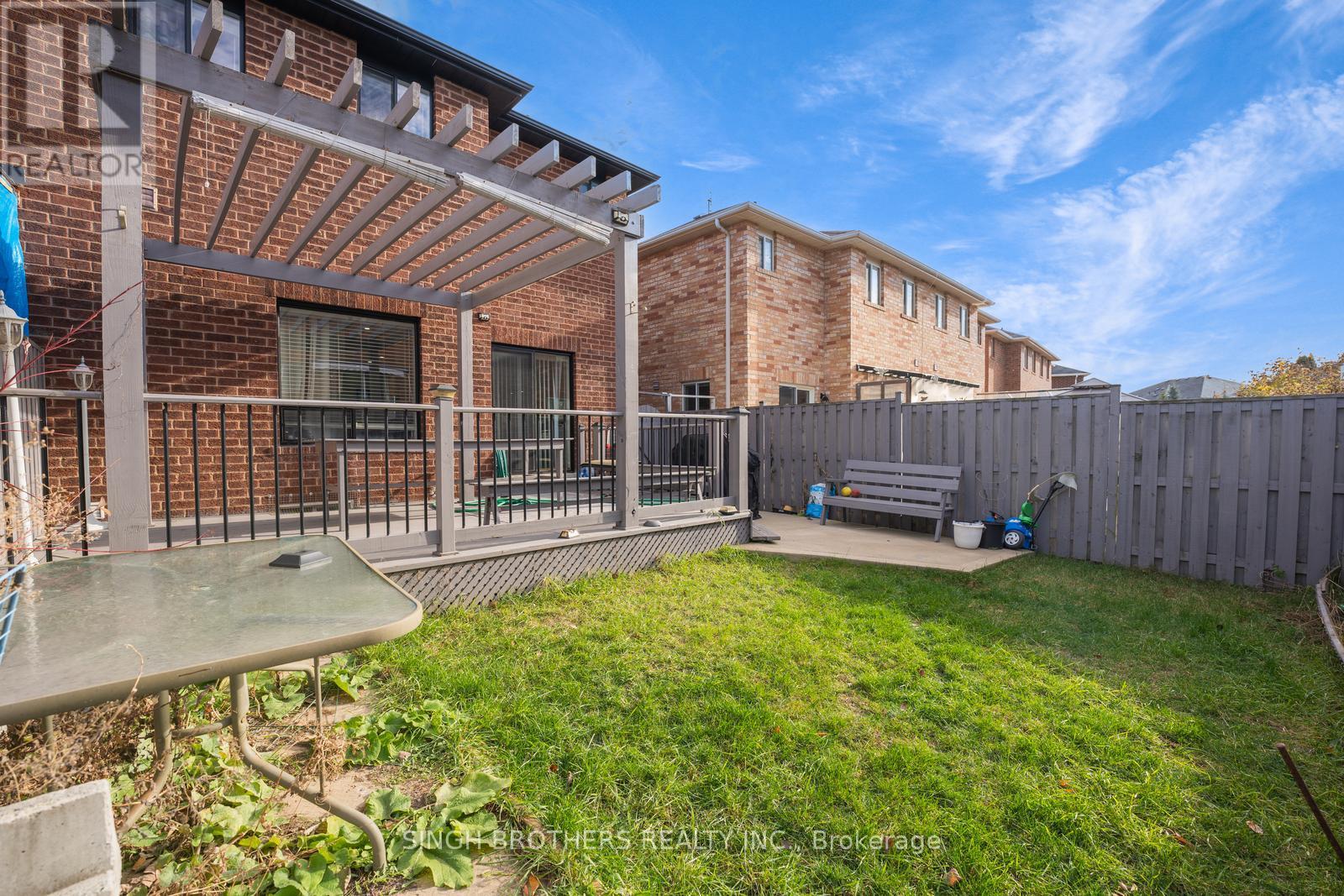 28 Jordensen Drive, Brampton, Ontario  L6X 0T2 - Photo 42 - W12580816