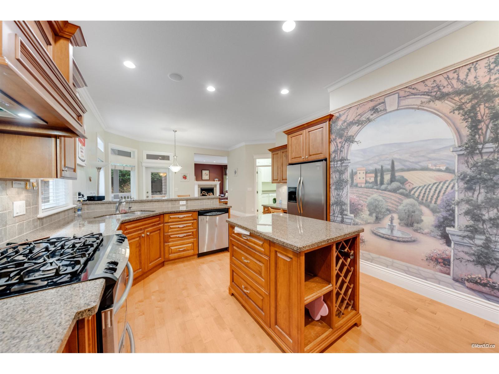 2110 Indian Fort Drive, Surrey, British Columbia  V4A 3L8 - Photo 9 - R3070470