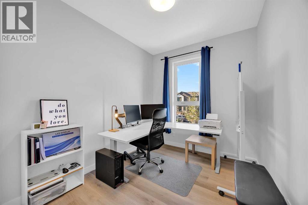 32 Silverton Glen Green Sw, Calgary, Alberta  T2X 5B8 - Photo 31 - A2265189