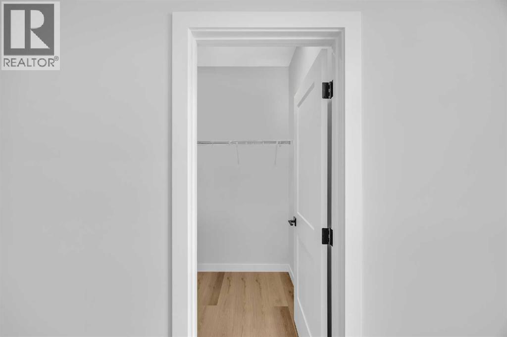 32 Silverton Glen Green Sw, Calgary, Alberta  T2X 5B8 - Photo 30 - A2265189