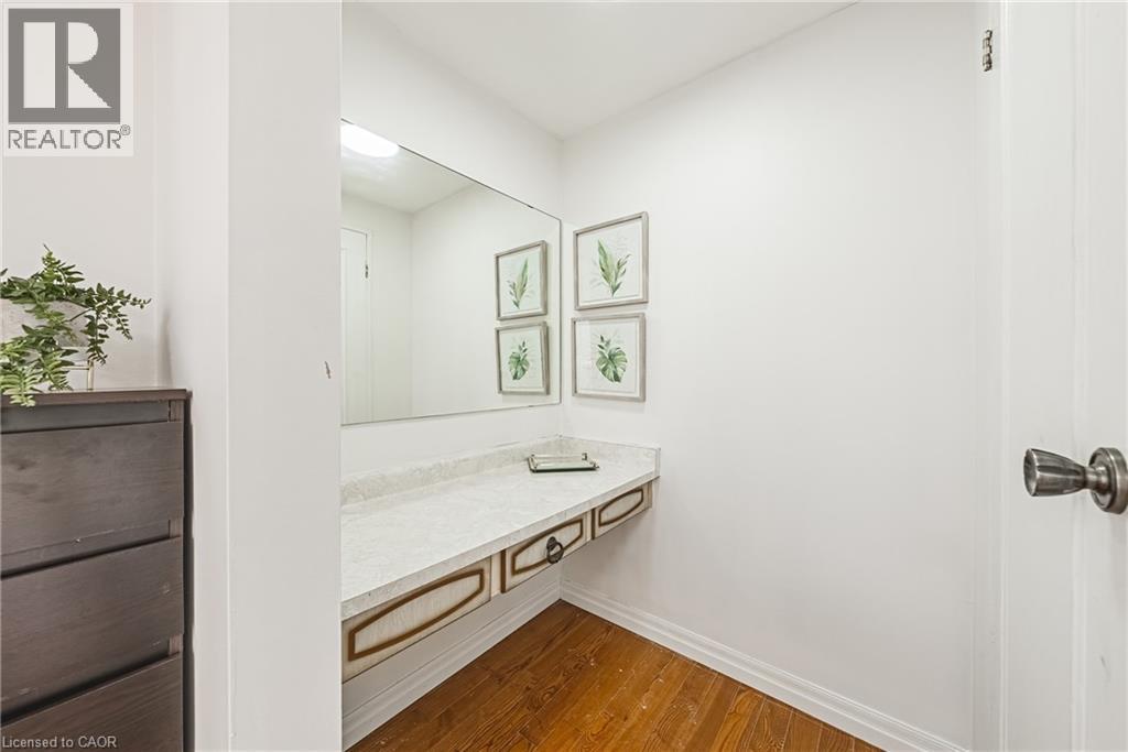 2220 Upper Middle Road Unit# 4, Burlington, Ontario L7P 2Z9 - Photo 20 - 40789225