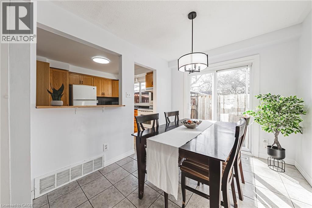 2220 Upper Middle Road Unit# 4, Burlington, Ontario L7P 2Z9 - Photo 7 - 40789225