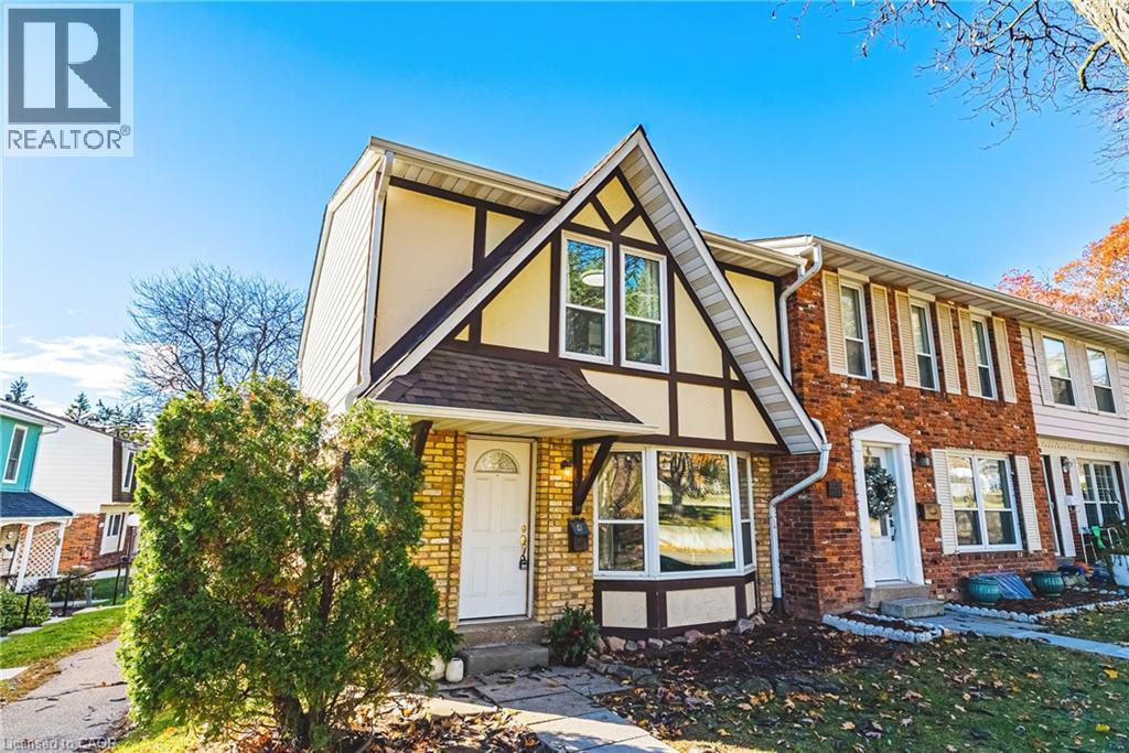 2220 UPPER MIDDLE Road Unit# 4, Burlington, Ontario