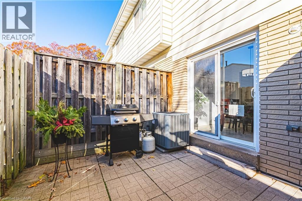 2220 Upper Middle Road Unit# 4, Burlington, Ontario L7P 2Z9 - Photo 14 - 40789225