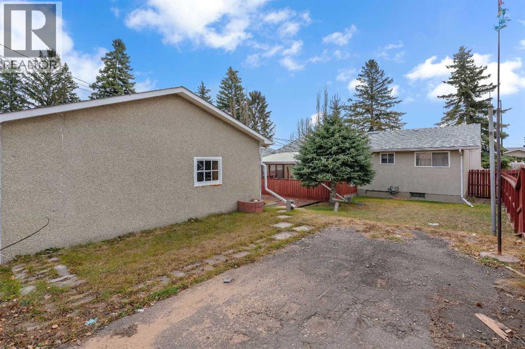 832 Raynard Crescent Se, Calgary, Alberta  T2A 1X7 - Photo 33 - A2269394