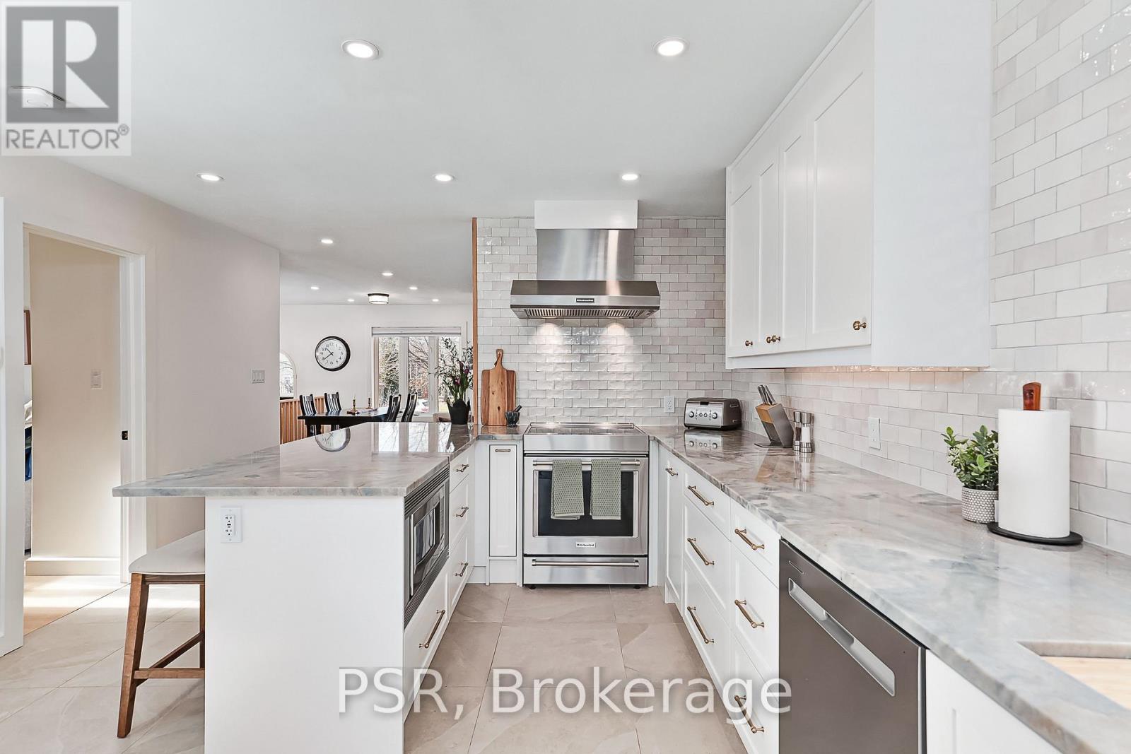 53 Telfer Road, Collingwood, Ontario  L9Y 4S2 - Photo 12 - S12580850