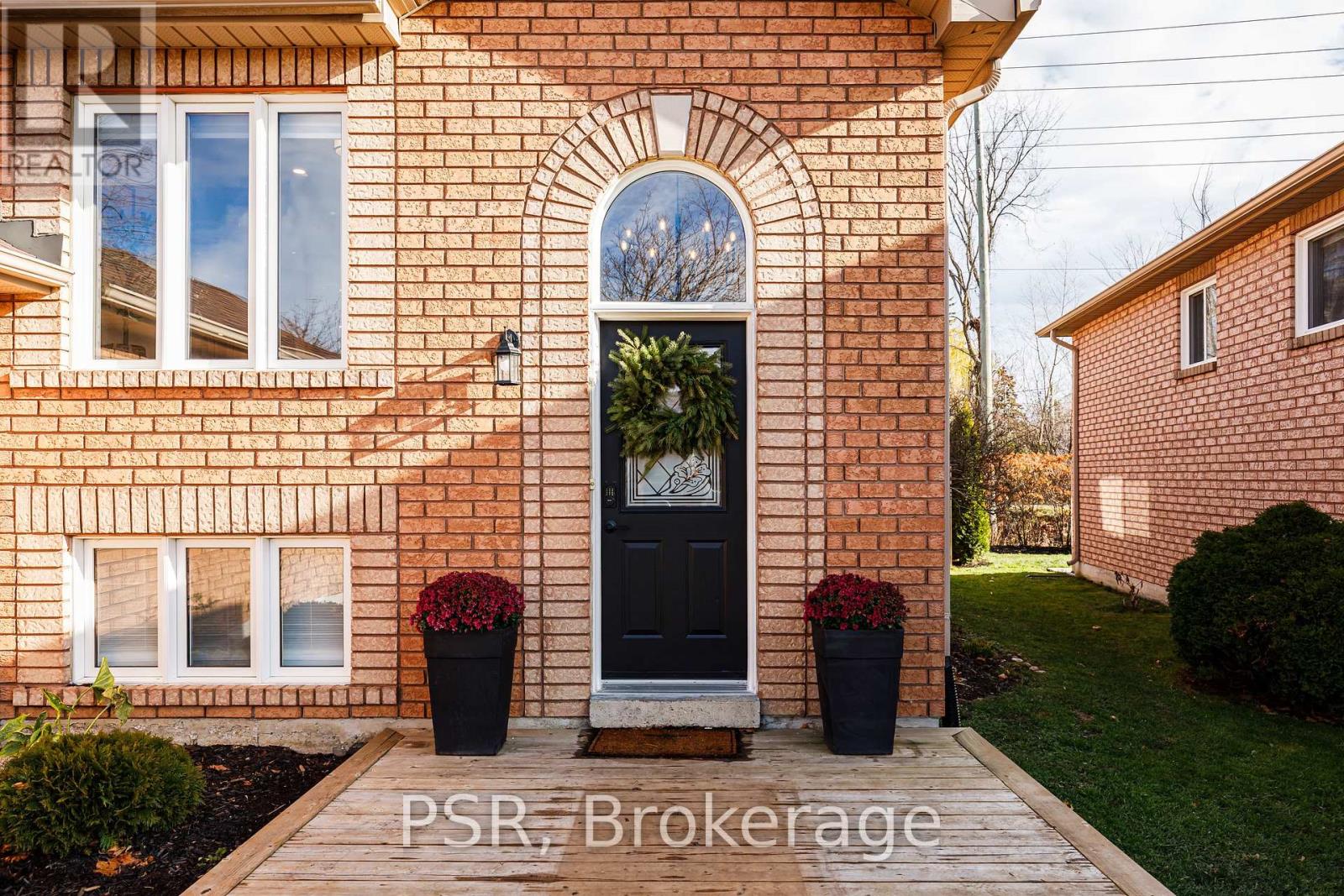 53 Telfer Road, Collingwood, Ontario  L9Y 4S2 - Photo 4 - S12580850