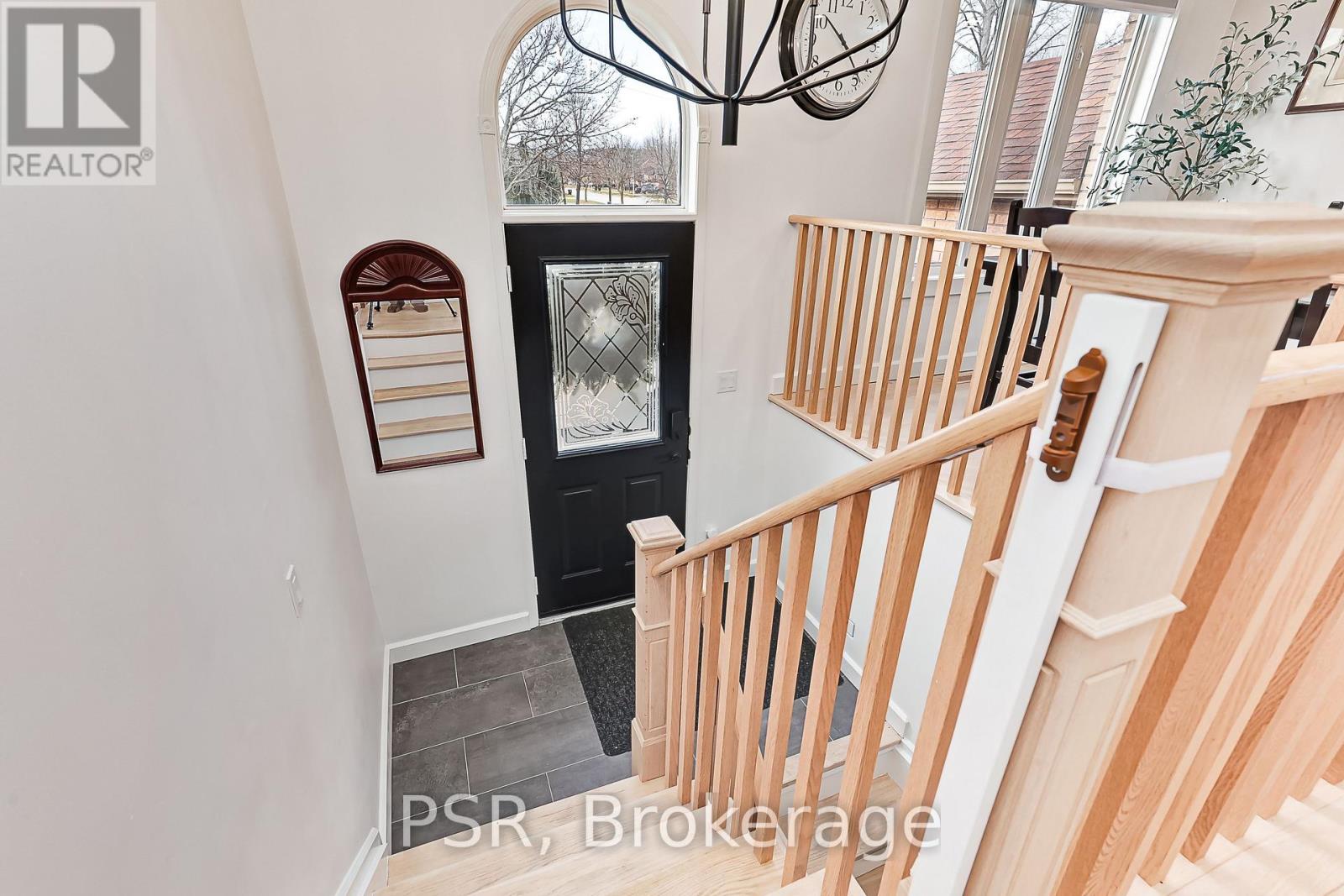 53 Telfer Road, Collingwood, Ontario  L9Y 4S2 - Photo 6 - S12580850