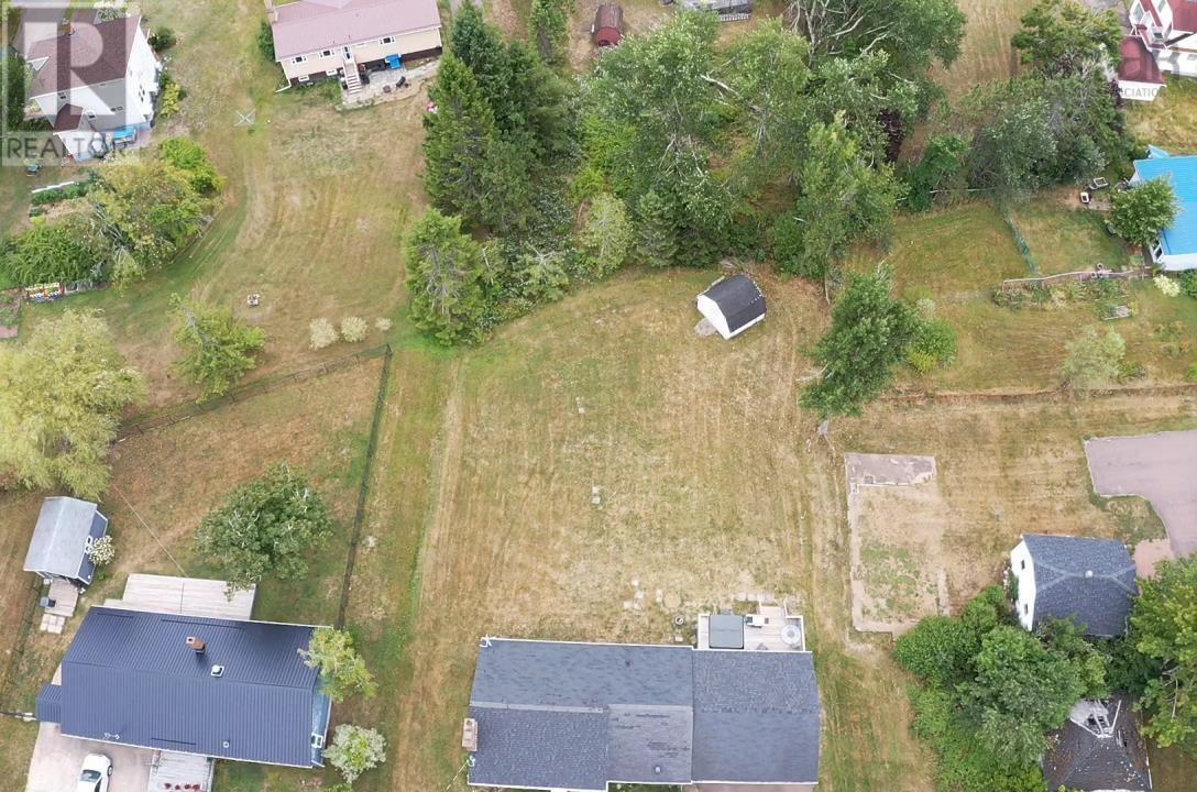 8 Smith Avenue, Springhill, Nova Scotia  B0M 1X0 - Photo 35 - 202521644