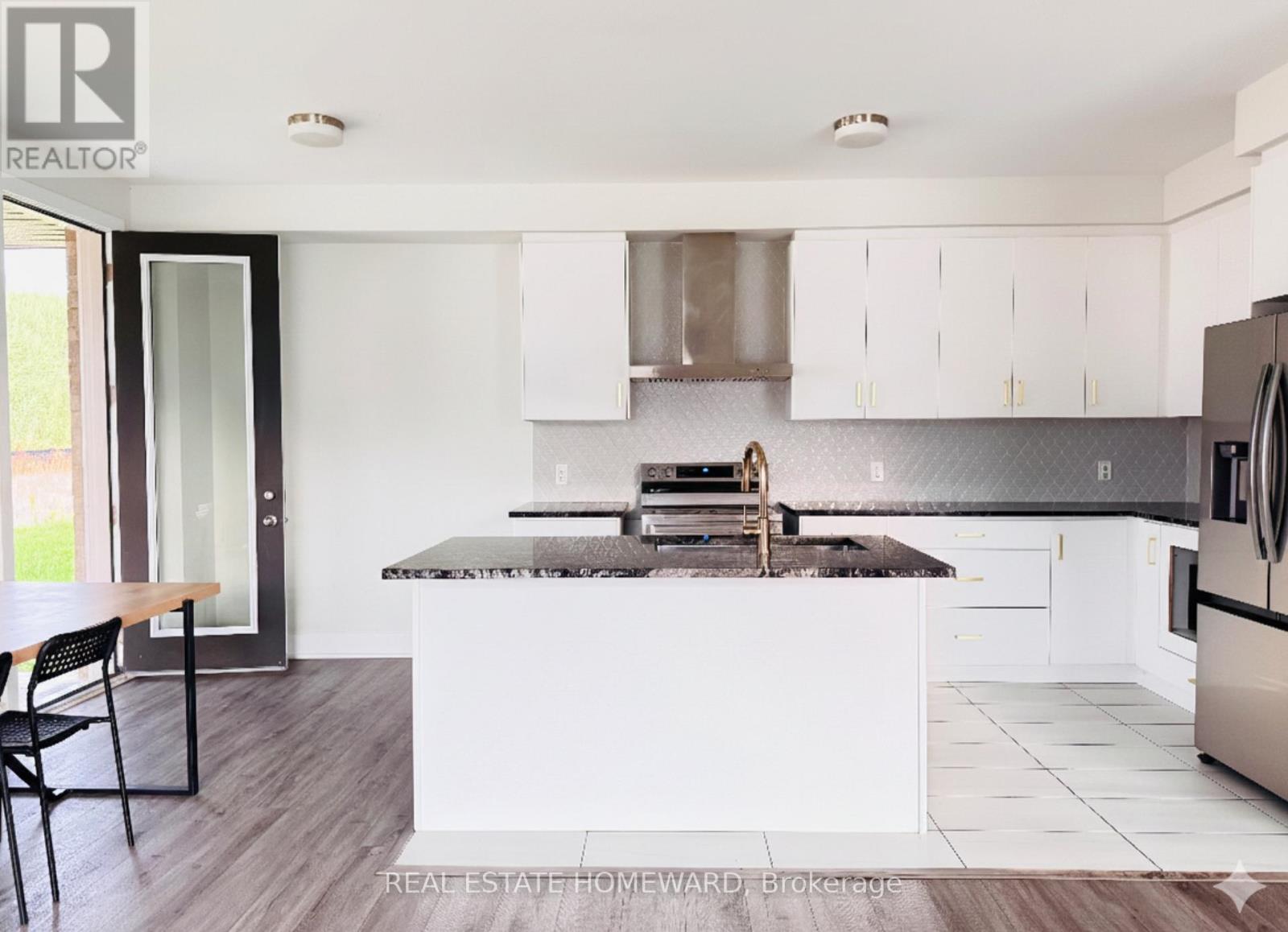 960 Lockie Drive, Oshawa, Ontario  L1L 0S2 - Photo 12 - E12570710