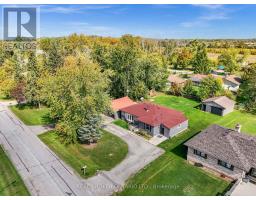 9 CENTRE ROAD, Georgina, Ontario