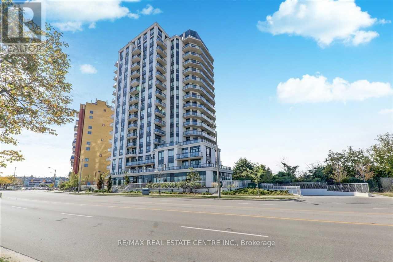 1007 - 840 QUEENS PLATE, Toronto, Ontario