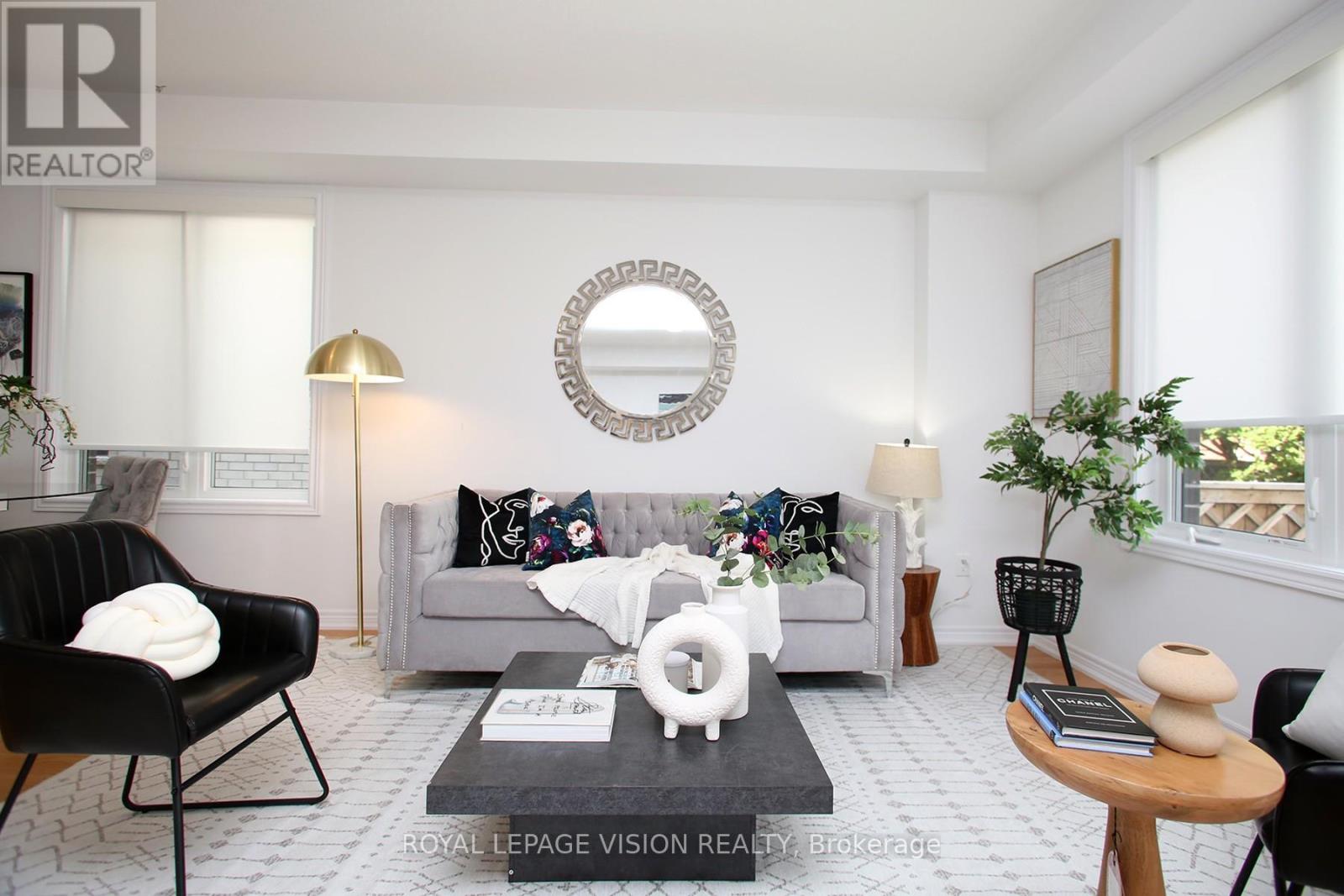 21 SORBARA WAY, Whitby, Ontario