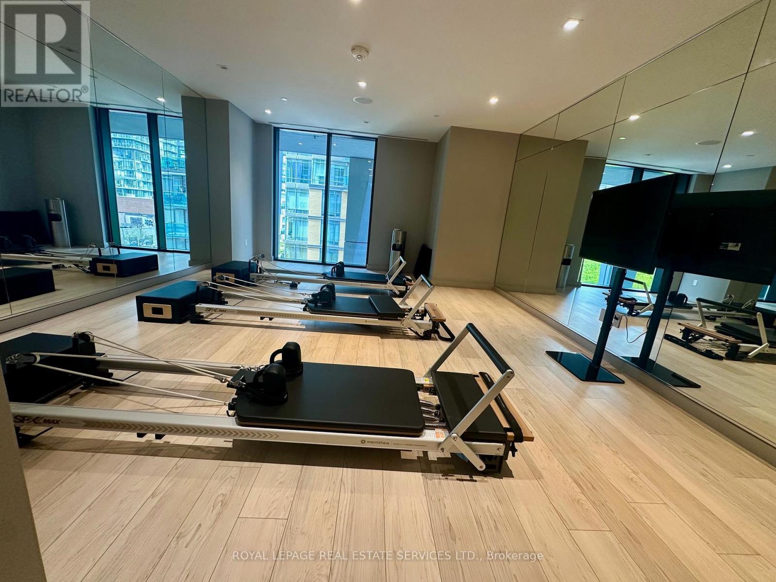 3903 - 1 Yorkville Avenue, Toronto, Ontario  M4W 0B1 - Photo 27 - C12168245