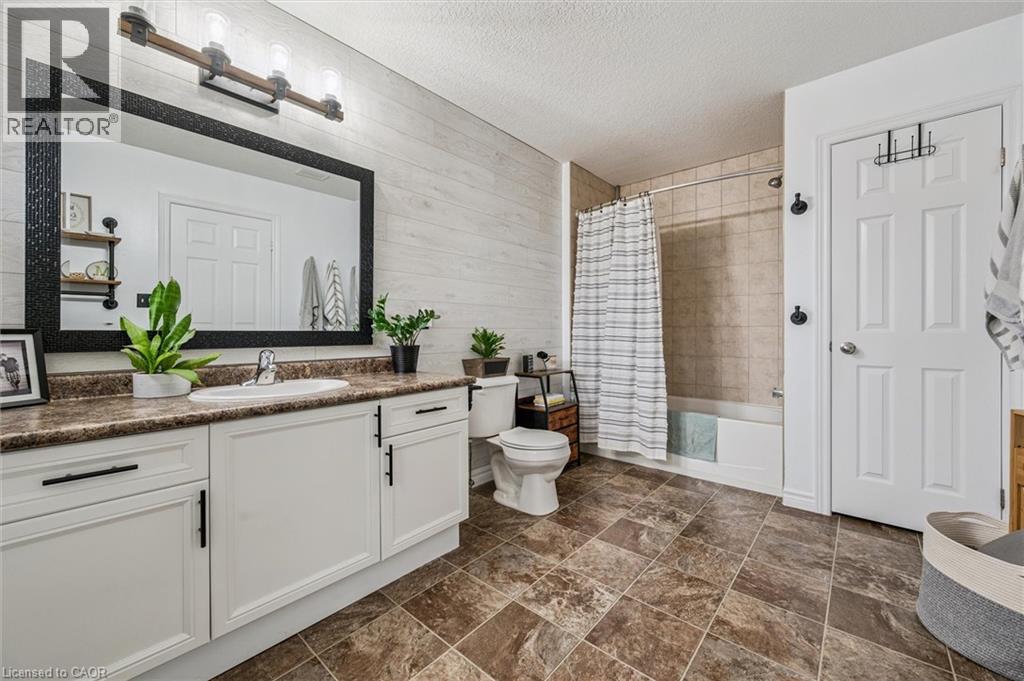 45 Stuckey Avenue, Baden, Ontario  N3A 4R6 - Photo 25 - 40790804