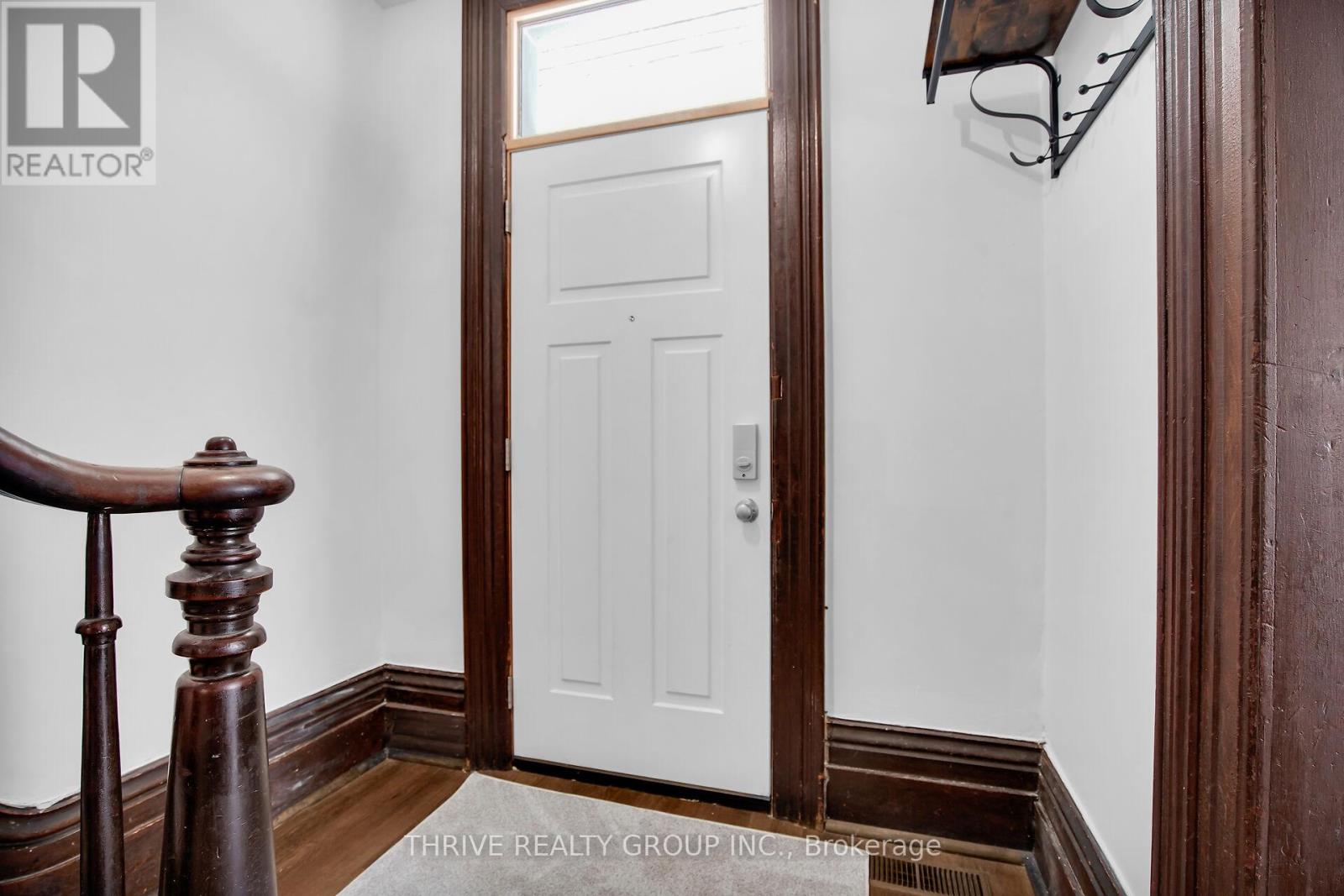 42 Bell Street, Ingersoll, Ontario  N5C 2N6 - Photo 4 - X12580858