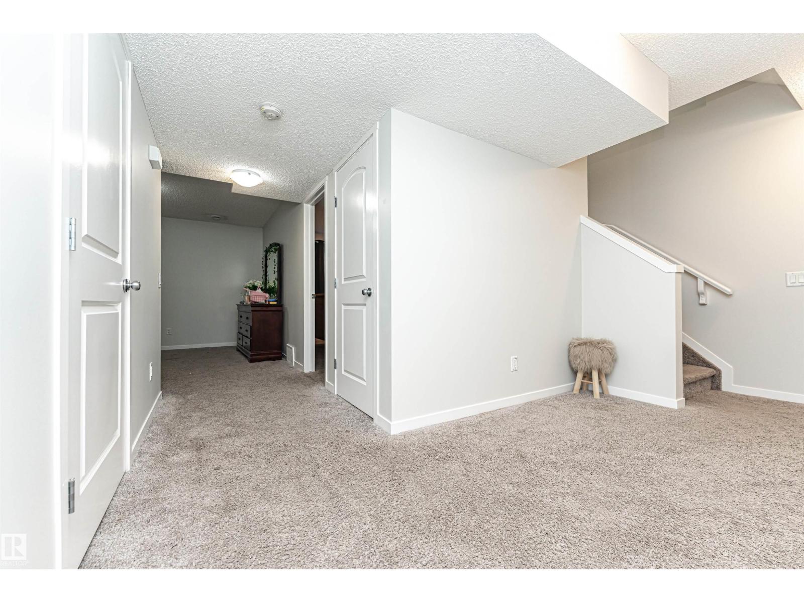 6215 179 Av Nw Nw, Edmonton, Alberta  T5Y 3Z4 - Photo 47 - E4466833