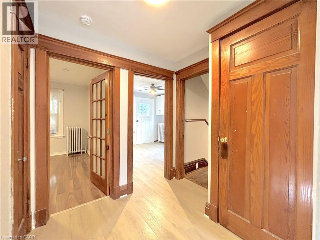 24 Burris Street Unit# 2, Hamilton, Ontario  L8M 2J2 - Photo 3 - 40790680