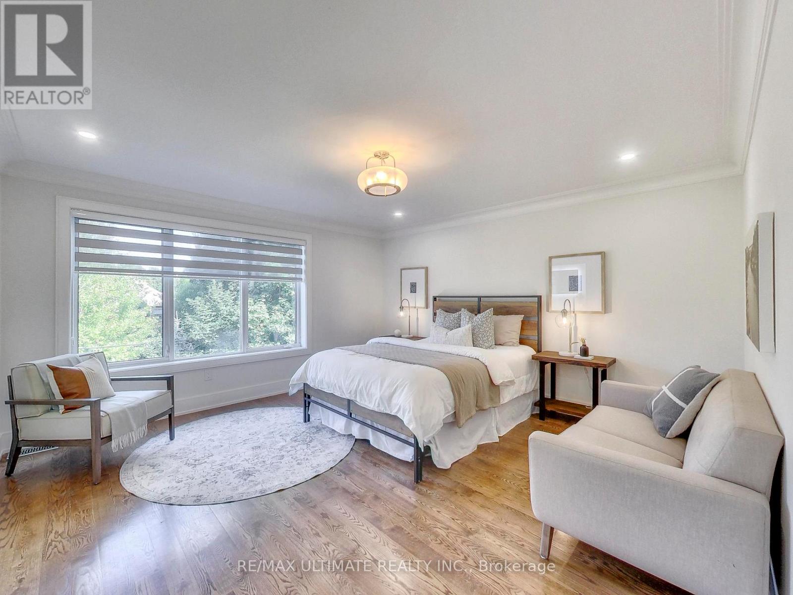 35 Fleming Crescent, Toronto, Ontario  M4G 2A9 - Photo 22 - C12580830