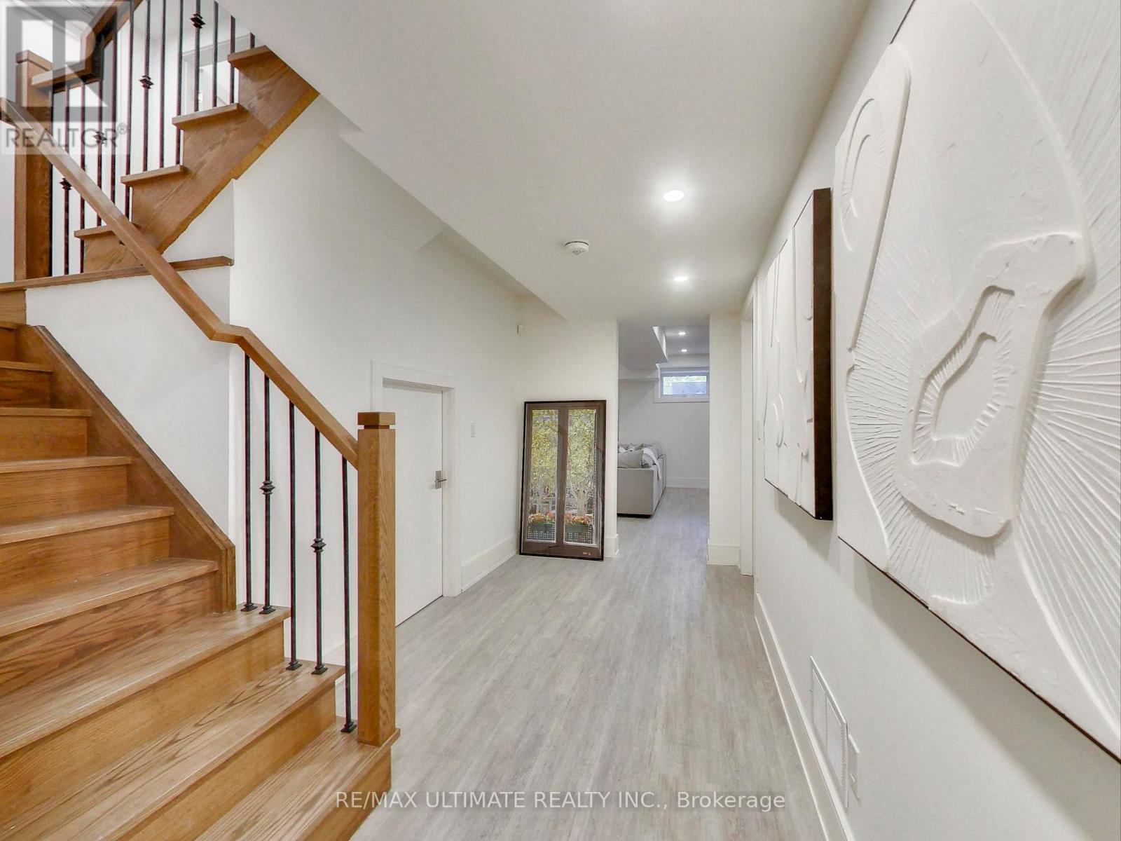 35 Fleming Crescent, Toronto, Ontario  M4G 2A9 - Photo 37 - C12580830