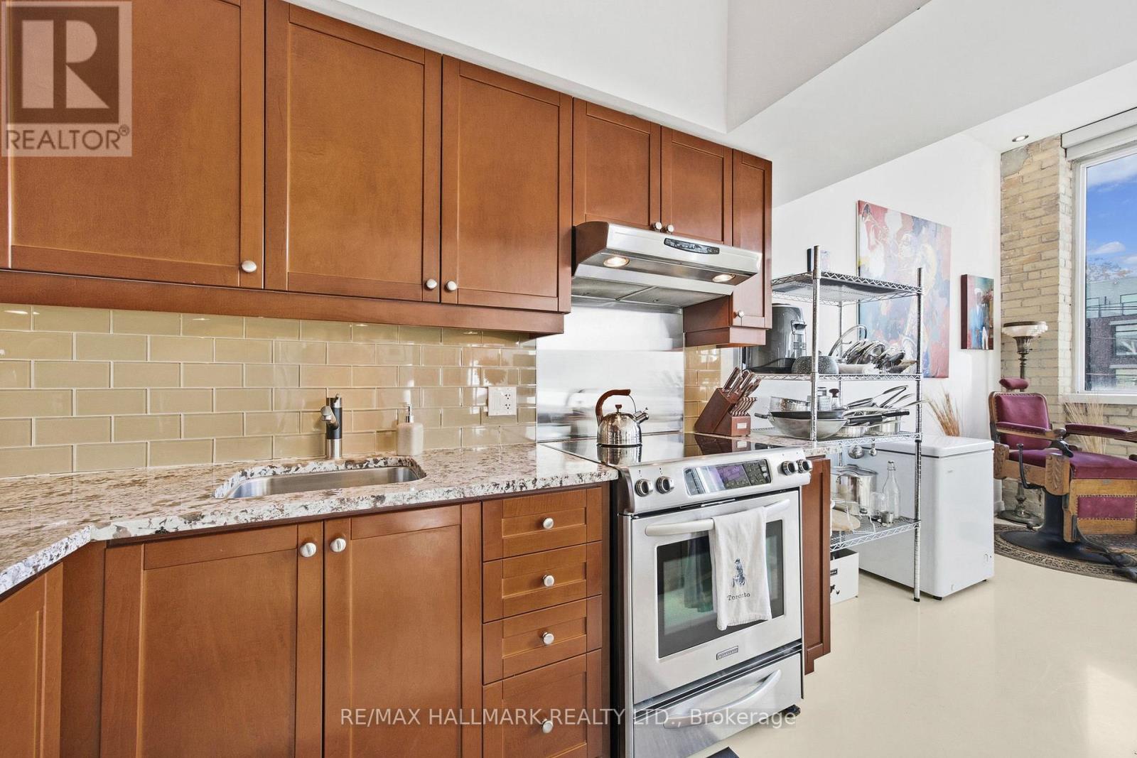 231 - 201 Carlaw Avenue, Toronto, Ontario M4M 2S3 - Photo 11 - E12580828