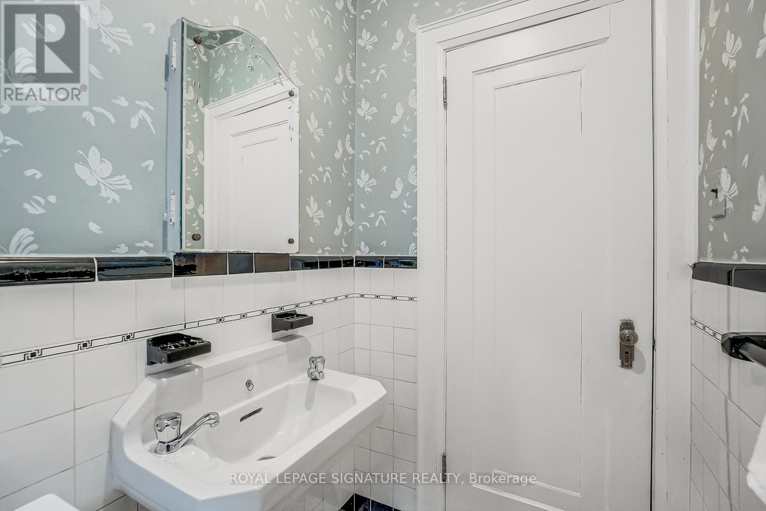 72 Bessborough Drive, Toronto, Ontario  M4G 3J1 - Photo 28 - C12580878